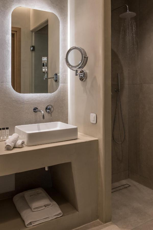 Hotel Arocaria Mykonos 5*